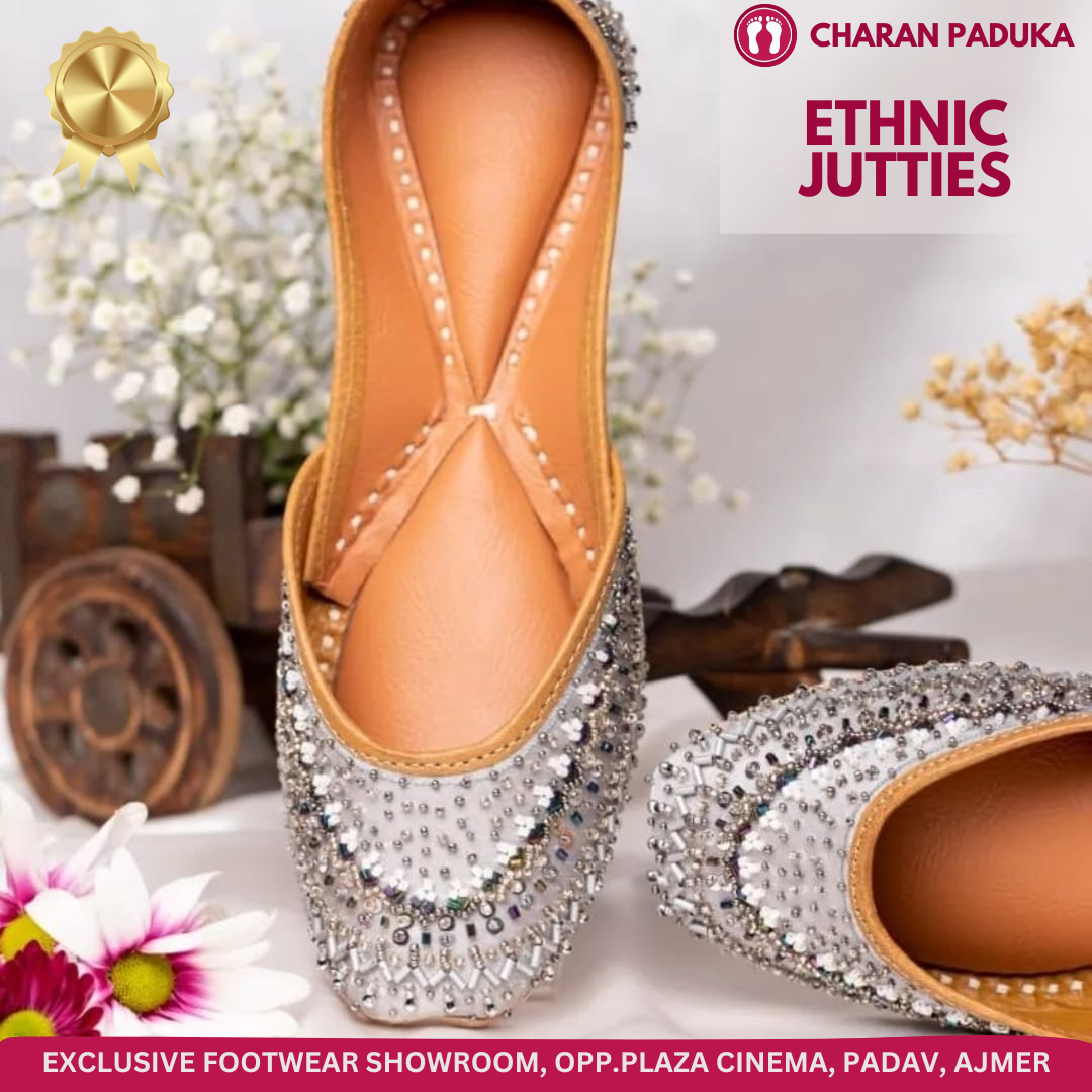 Silver Pearl jutti